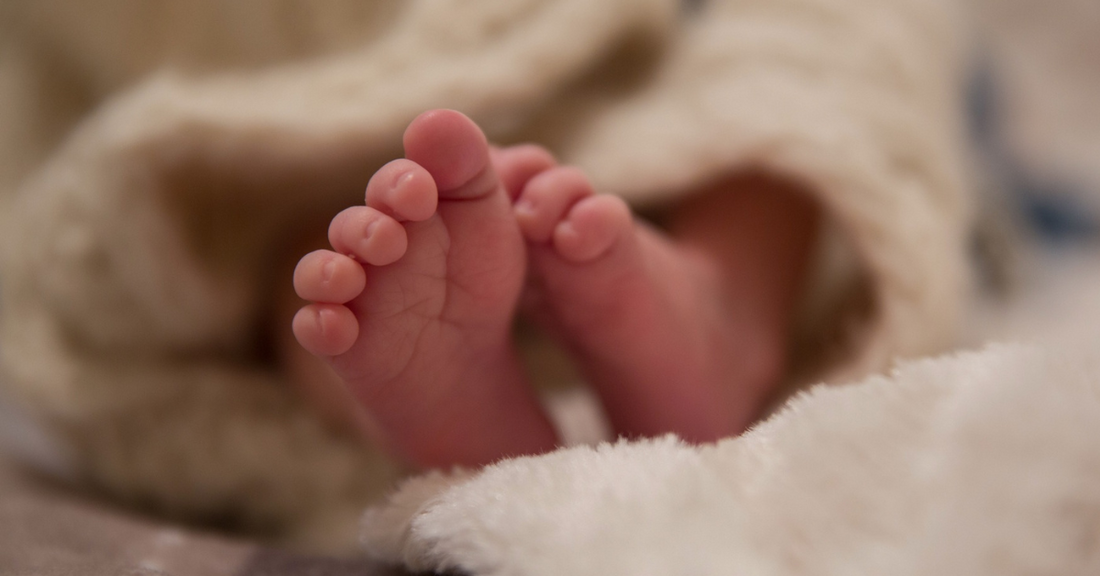8 lucruri pe care aș fi vrut să le știu despre nou-născuți
