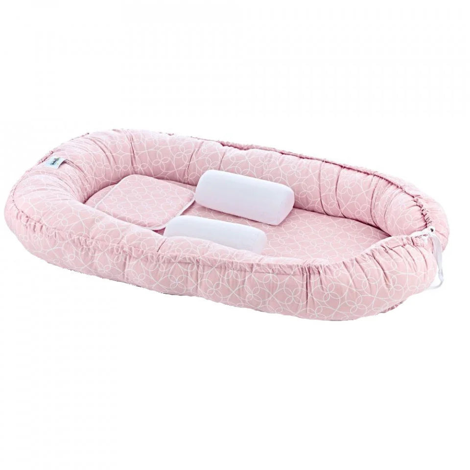 BabyNest BabyJem Between parents