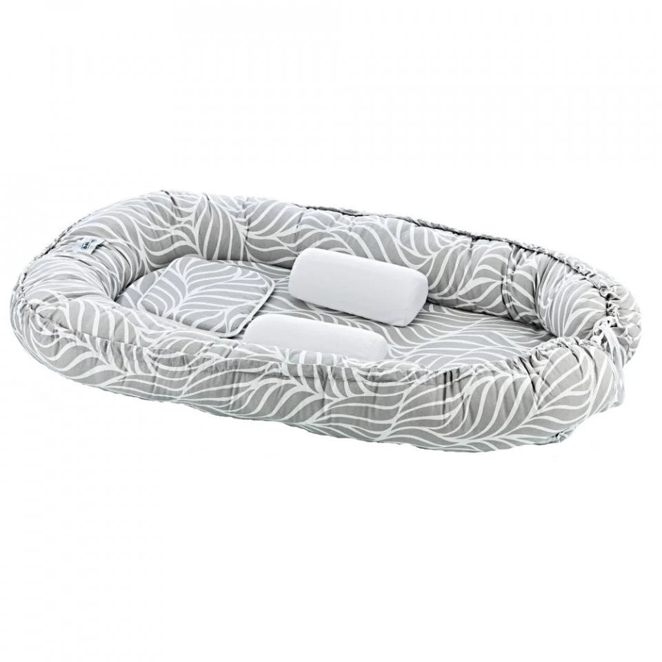 BabyNest BabyJem Between parents