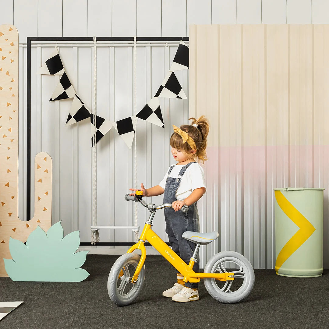 Bicicleta fara pedale Nils, Skiddou, Galben