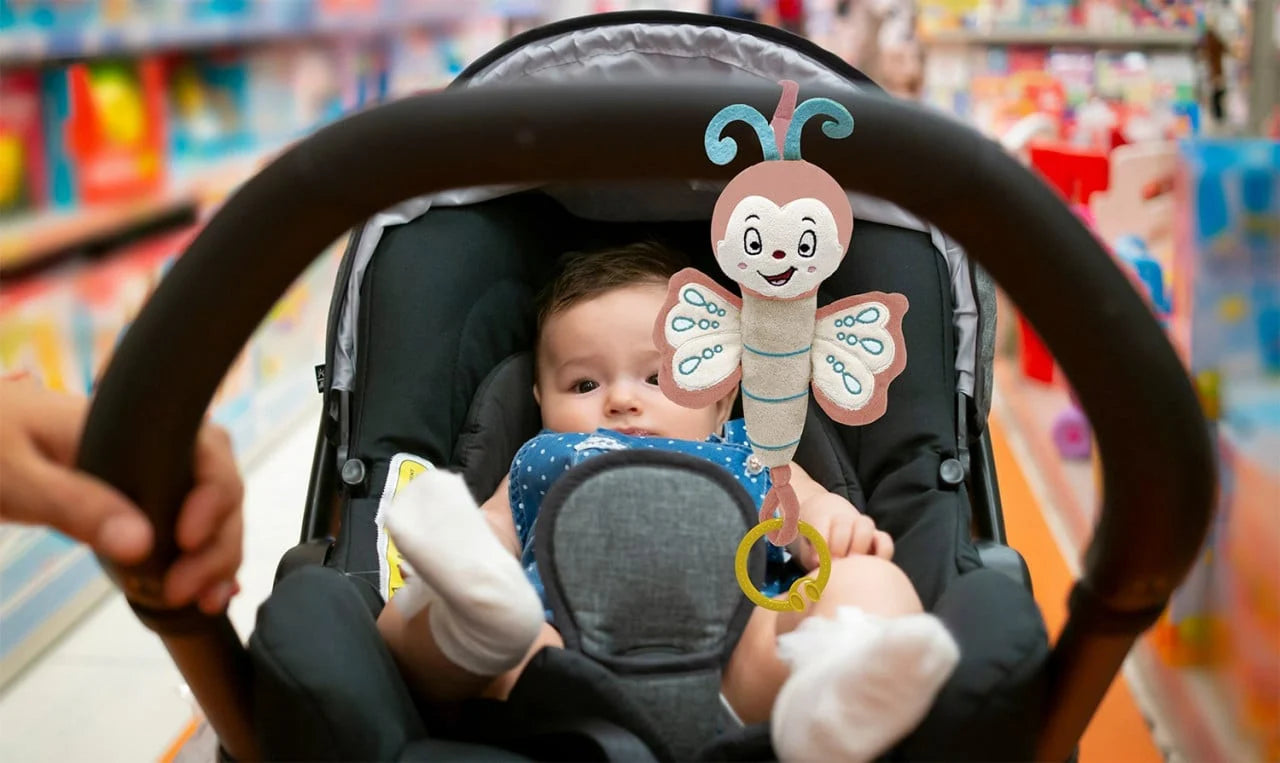 Jucarie din plus cu vibratii pentru bebelusi Fluture, 6 luni+, BabyJem