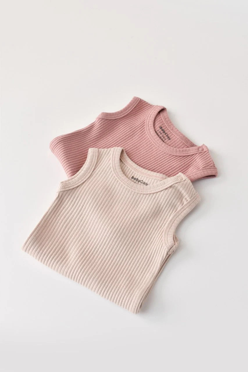 Set de 2 body-uri fara maneci din bumbac organic si modal - Roz/Blush BabyCosy