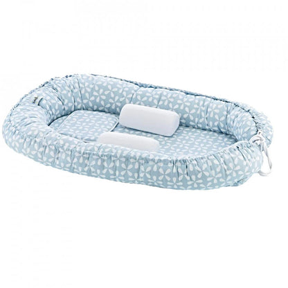 BabyNest BabyJem Between parents