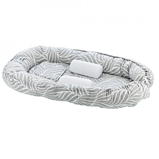 BabyNest BabyJem Between parents